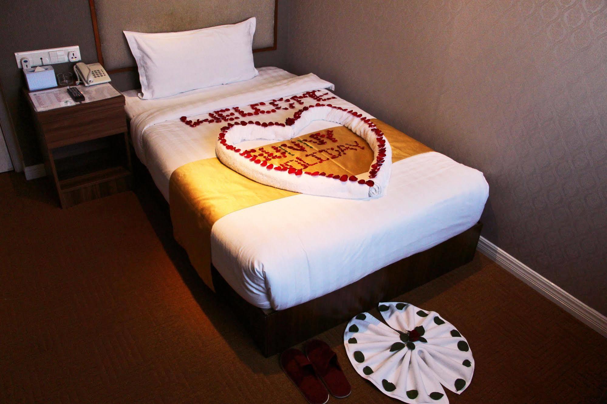 Sunny Holiday Hotel Gyogon Eksteriør bilde