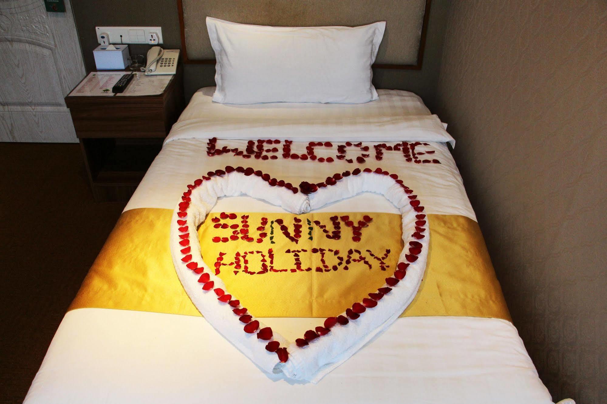Sunny Holiday Hotel Gyogon Eksteriør bilde